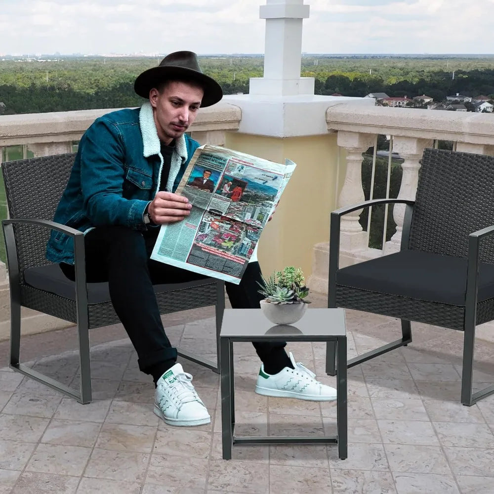 General Use Outdoor Patio Set With Wicker Chairs And Table