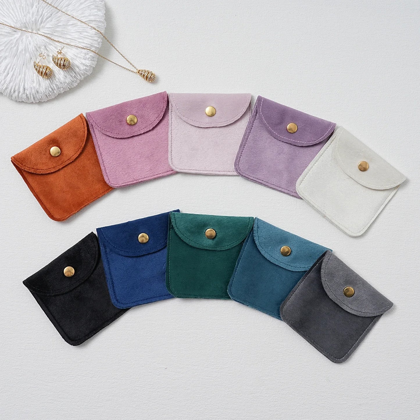 CN Velvet Jewellery Packaging Pouches 10 Pcs Snap Button Bags For Rings Earrings Bracelet Necklace Storage Gift