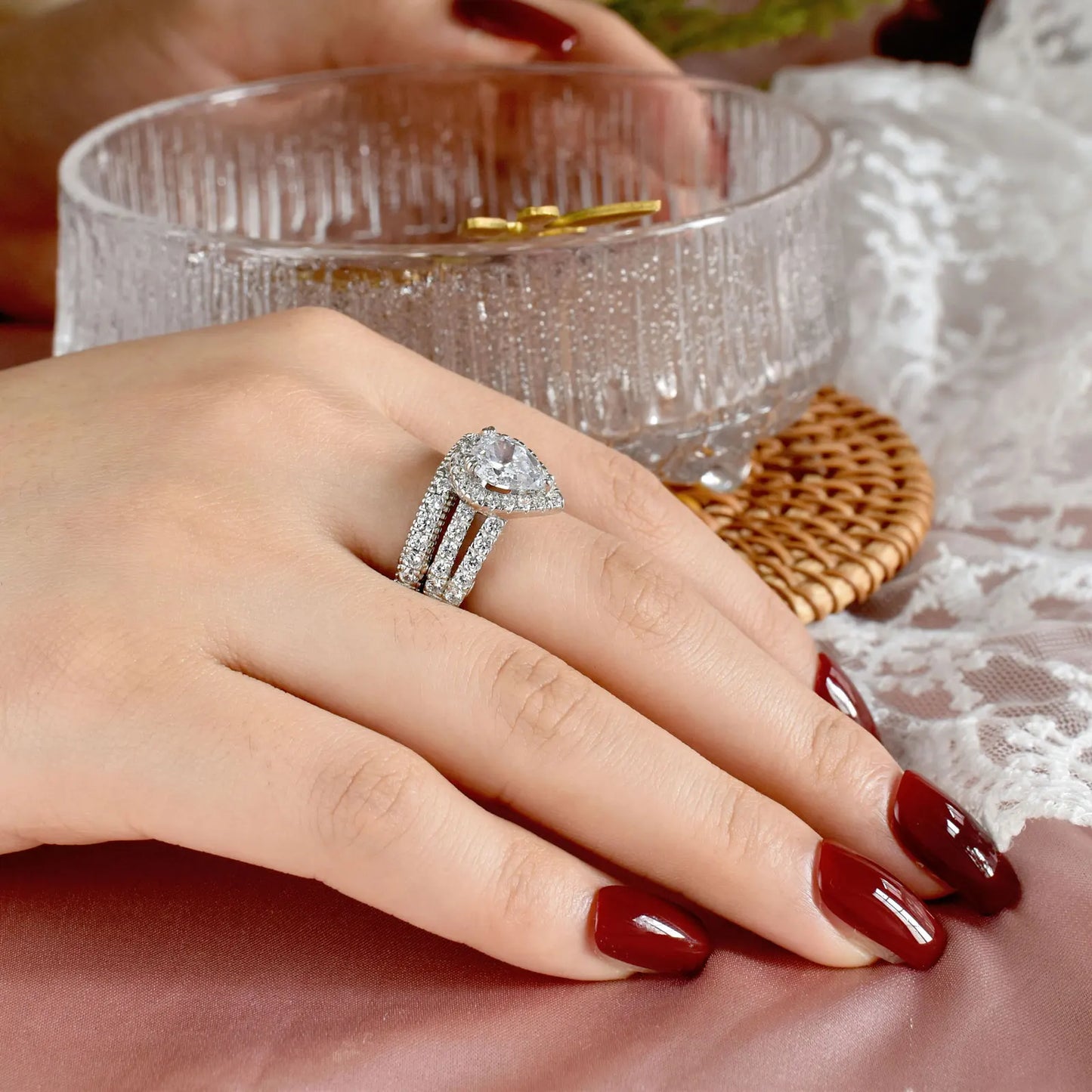 Newshe 925 Sterling Silver Pear Cut CZ Engagement Ring Set